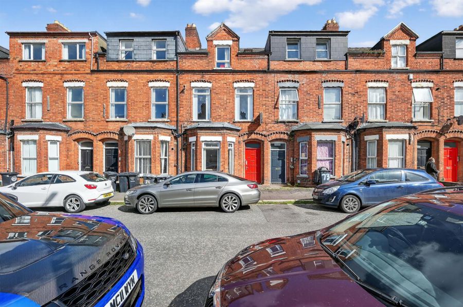 75 Wellesley Avenue (Converted Into Two Apartments), South Belfast, Belfast, BT9 6DH