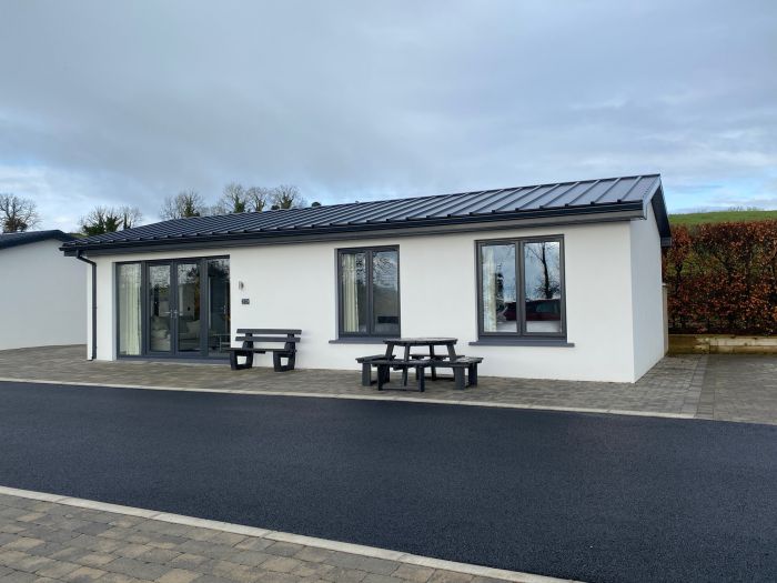 2D Tullybay Marina, Derrygonnelly, BT93 7DX