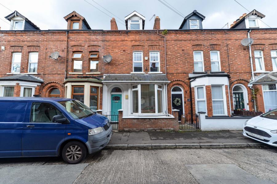 10 Glenbrook Avenue, Belfast, County Antrim, BT5 5JP