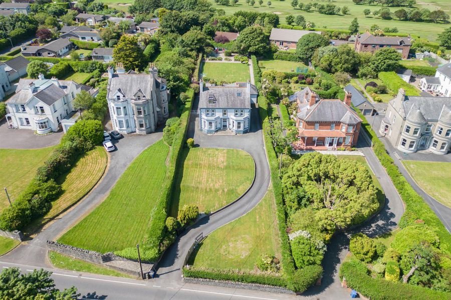 Wyncroft, 52 Warren Road, Donaghadee, BT21 0PD
