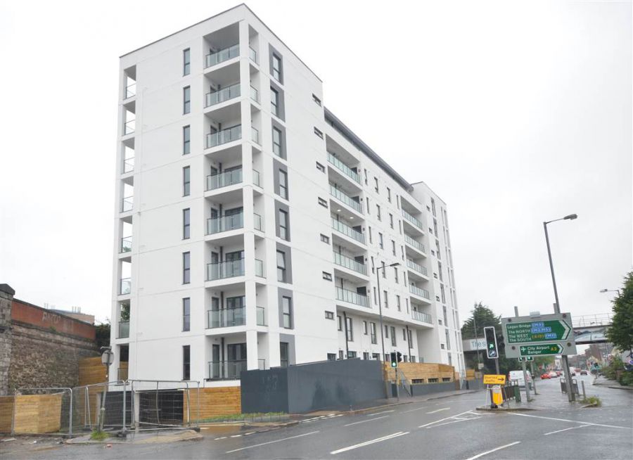 Apt 1 The Sandford, 37 Bridge End, Belfast, BT5 4AW