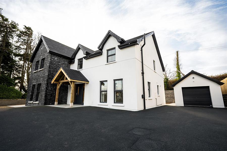 22 Iveagh Hall, Tollymore Road, Newcastle, BT33 0FU