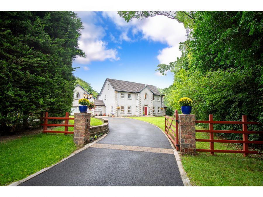 26F Lough Road, Ballinderry Upper, Ballinderry, BT28 2JY