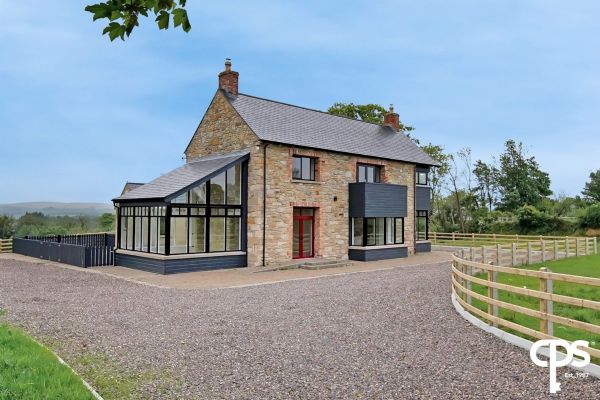 556 Boa Island Road, Kesh, BT93 8AE
