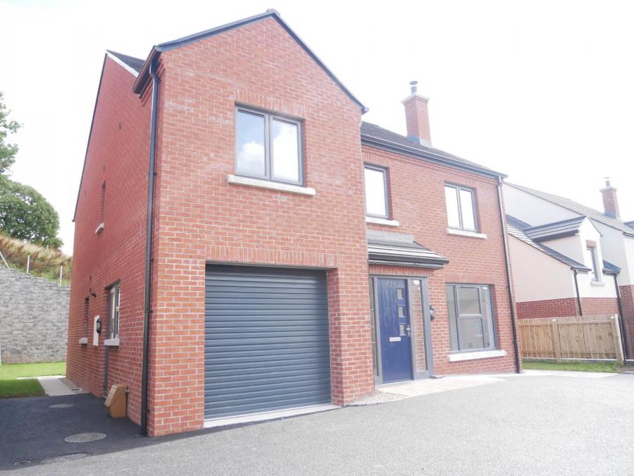 36, Drumgarrow Avenue, Enniskillen