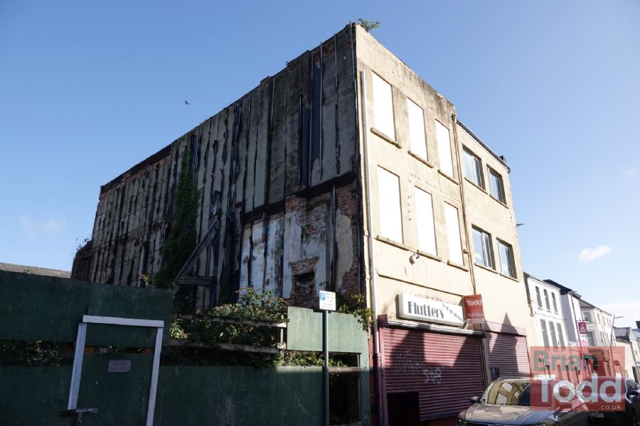 18-20 Point Street, Larne, BT40 1HY