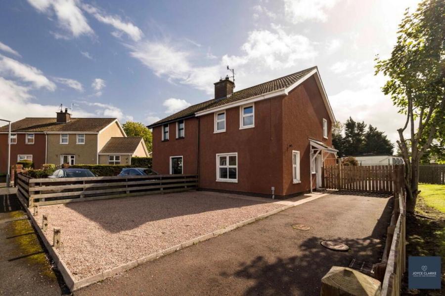 10 Bayview Park, Gawleys Gate, Craigavon, BT67 0BX