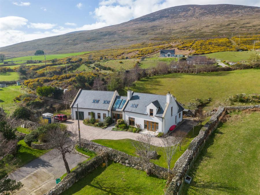 113 Ballagh Road, Newcastle, County Down, BT33 0LA