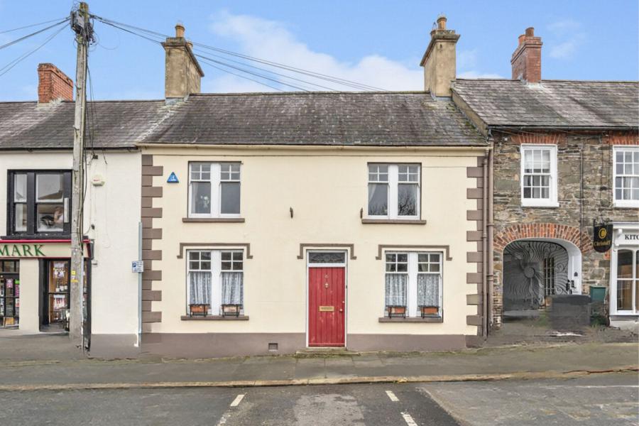The Old Curatage, 6 The Square, Hillsborough, County Down, BT26 6AG
