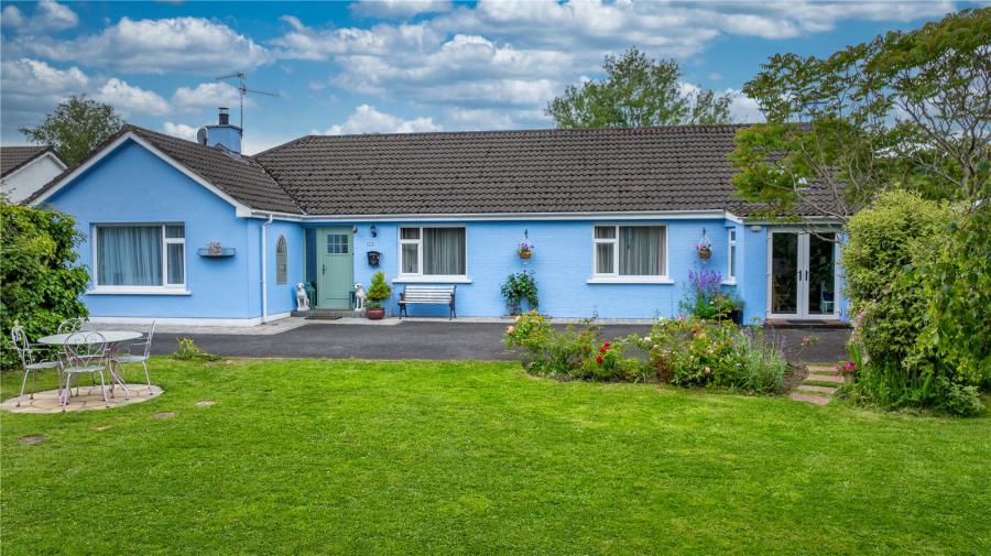 47 Old Warrenpoint Road, Newry, County Down, BT34 2PN