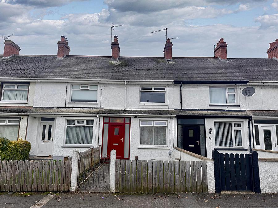 27 Warren Park Drive, Lisburn, BT28 1HF