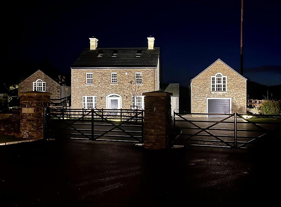 Ravensglen House, 18 Glen Road, Lisburn, BT27 5JR