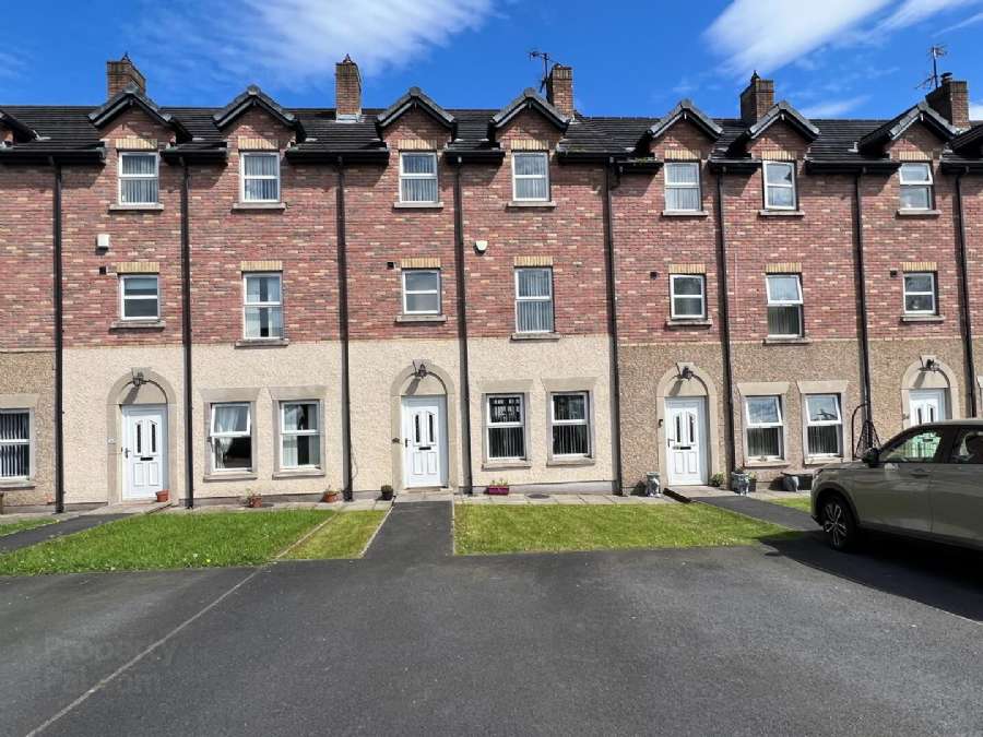 10 Cluaneo Meadows, Coalisland, BT71 5EN