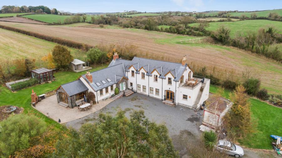 Longview Lodge, 7A Inishargy Road, Kircubbin, Newtownards, BT22 2RG