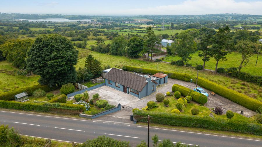 5 Rock Road, Lisburn, BT28 3SU