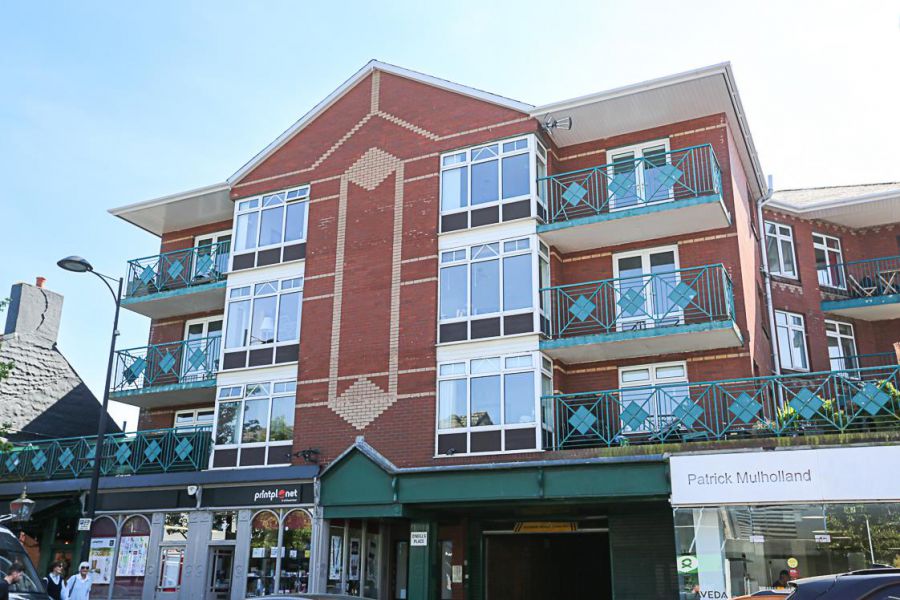3 Oneills Place, Holywood, BT18 9BU
