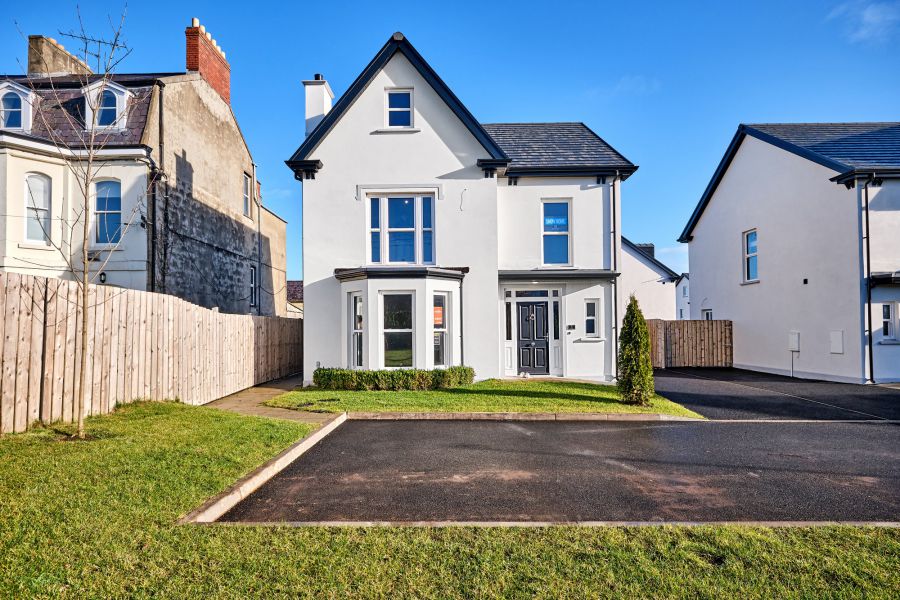 1 Boundary Lodge Lane, Fronting Lodge Road, Coleraine, BT52 1FY