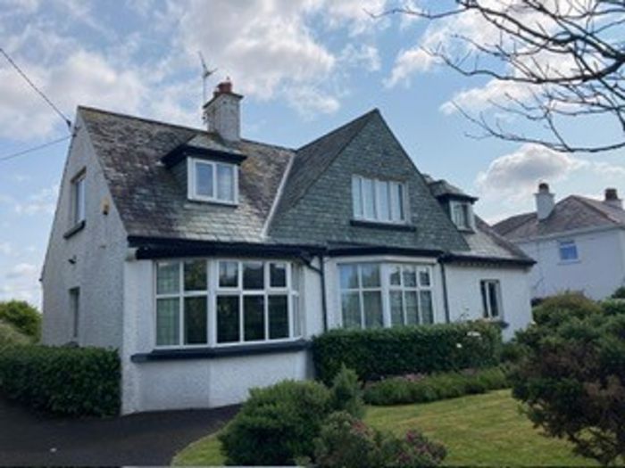 3 Randel Park, Portrush, BT56 8JJ