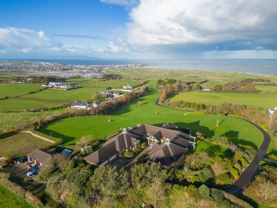 51 Ballymacrea Road, Portrush, BT56 8NS