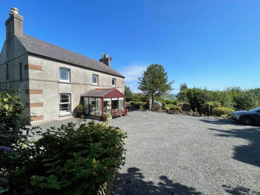 3 Island Road, Ballycarry, Carrickfergus, BT38 9HD