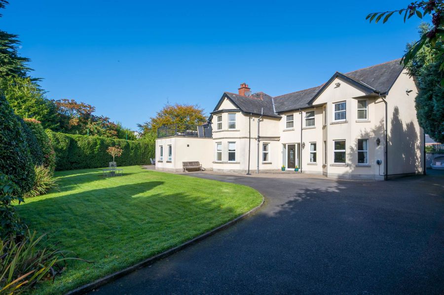 1 Belfast Road, Newtownards, BT23 4BJ