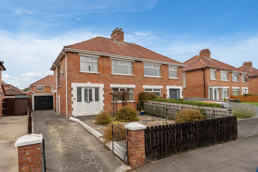 102 Cumberland Road, Dundonald, Belfast, BT16 2BB