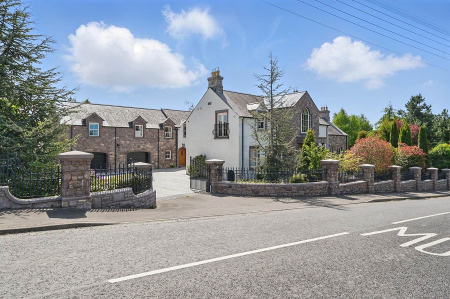 Stonebridge House, 118 Battlehill Road, Richhill, Armagh, BT61 8QJ