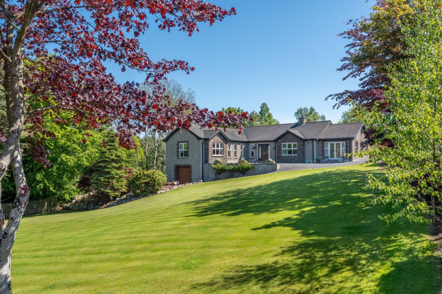 Groomsbridge, 2 Dunnanew Road, Seaforde, BT30 8PJ