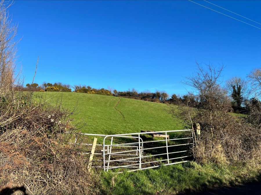 Building site Between 6&8 , 8 Mearne Road, Downpatrick, BT30 6SW