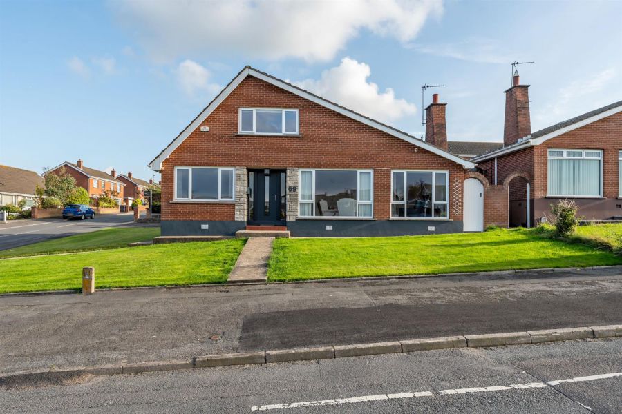 69 Silverbirch Road, Bangor, BT19 6EU