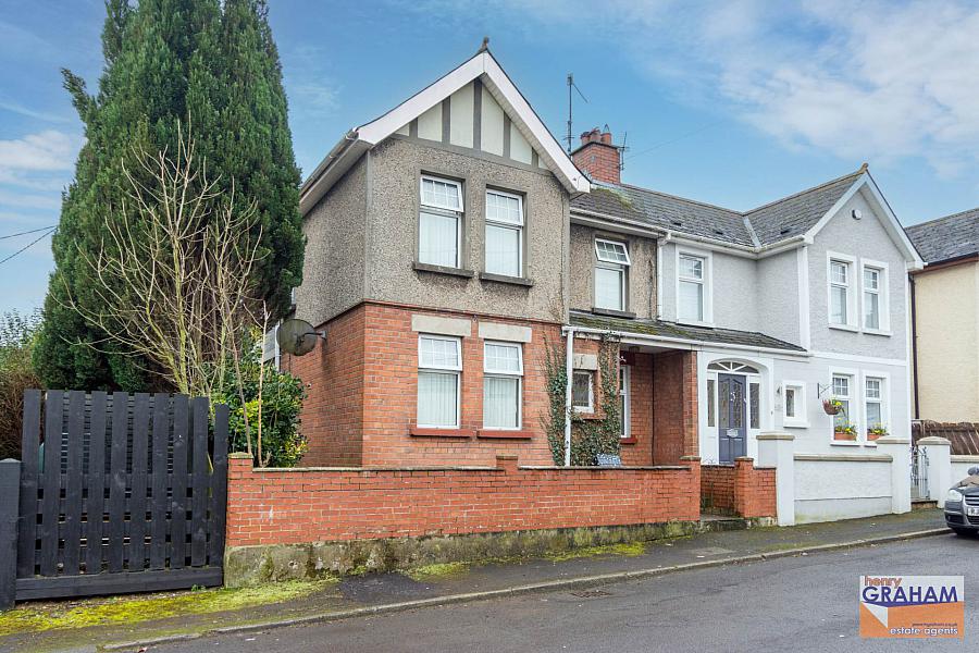 1 Greenmount Park, Lisburn, BT27 5HE
