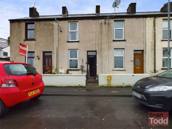 3 Coastguard Road, Larne, BT40 1AU