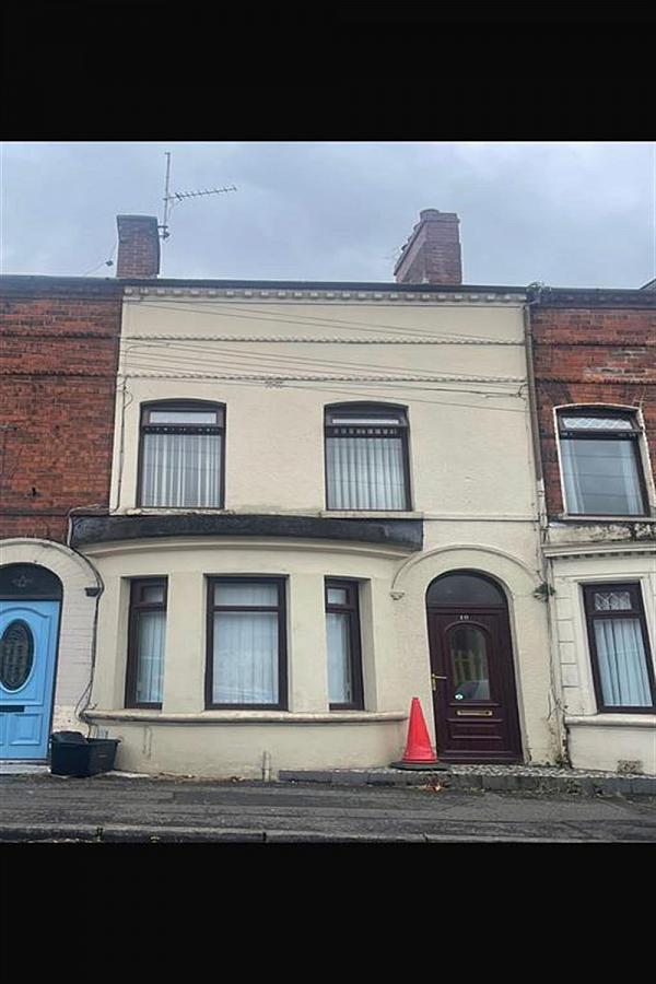 10 Oakman Street, Falls, Belfast, BT12 7BP
