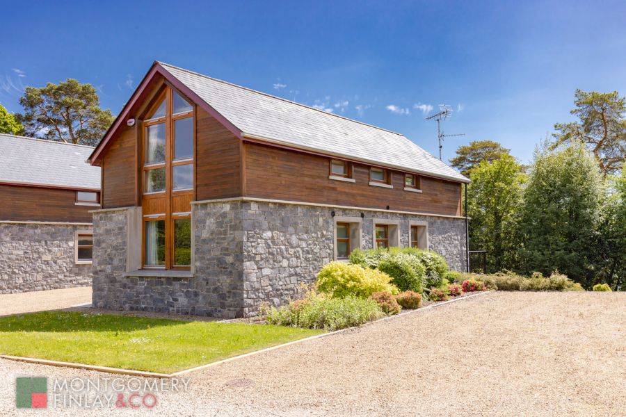 9 Waters Edge, Boa Island, Belleek, BT93 2EH