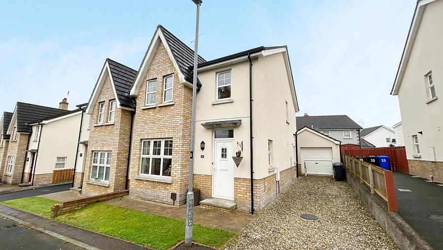 37 Greenhall Court, Coleraine, BT51 3FD