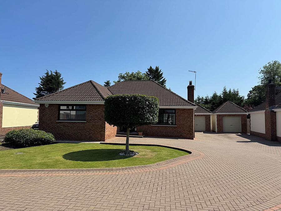 12 Craiganboy Park, Larne, BT40 3DN