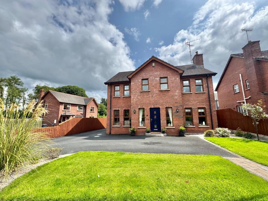 19 The Fairways, Omagh, BT78 1PE