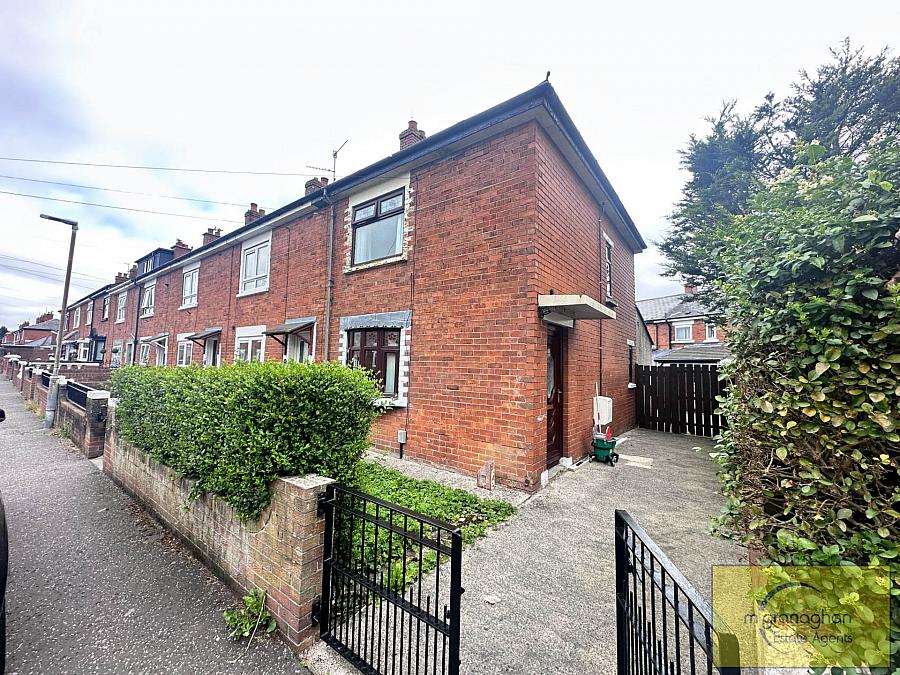 13 Whiterock Drive, Whiterock, Belfast, BT12 7PR