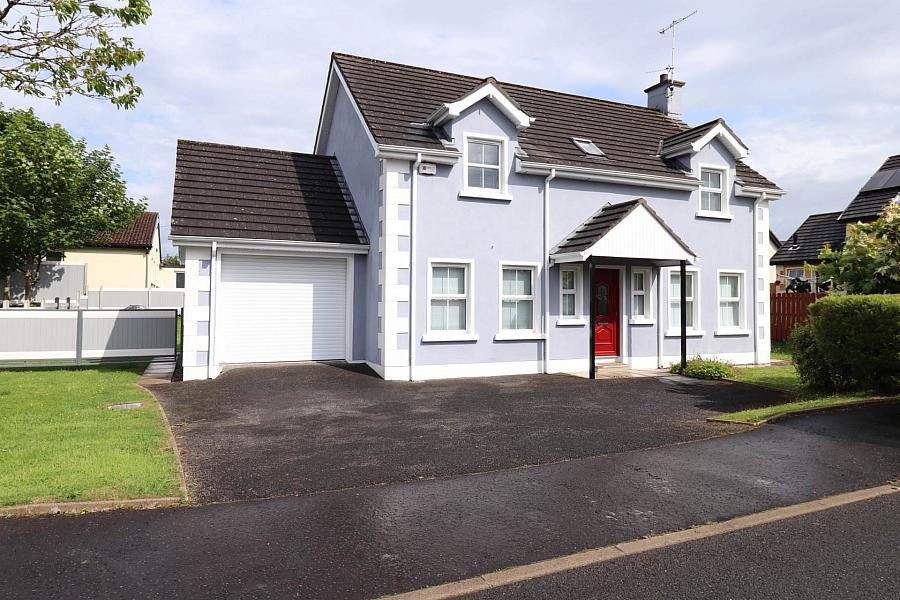 4 Crom Cruaich Way, Belcoo, Enniskillen, BT93 5EU