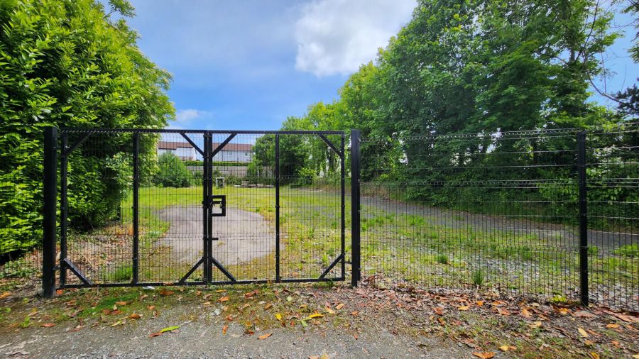 Storage Yard, 99 Upper Dromore Road, Warrenpoint, Newry, BT34 3PP