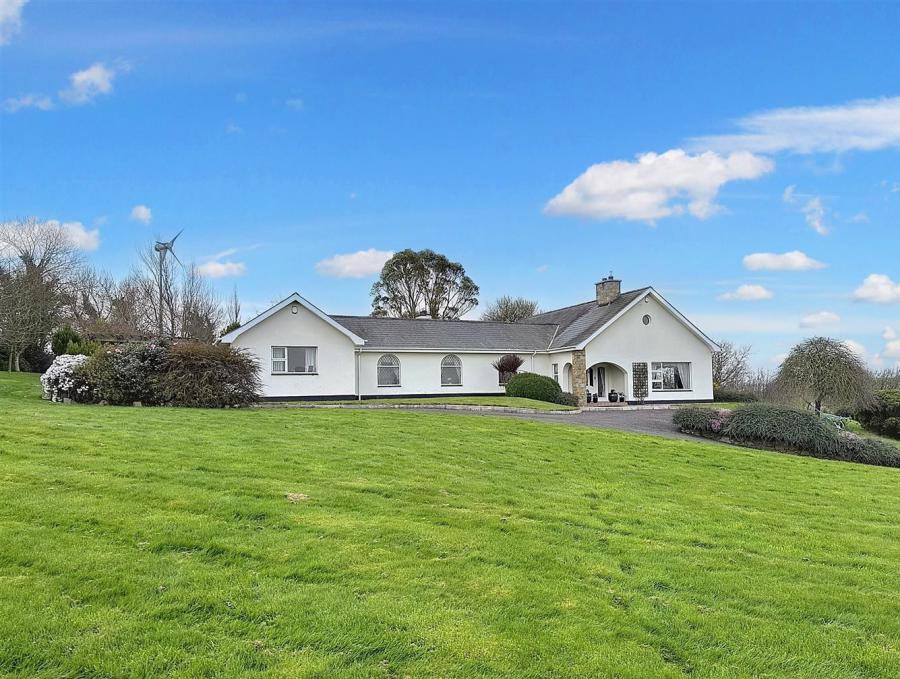 75 Dromara Road, Dundrum, Newcastle, BT33 0NS